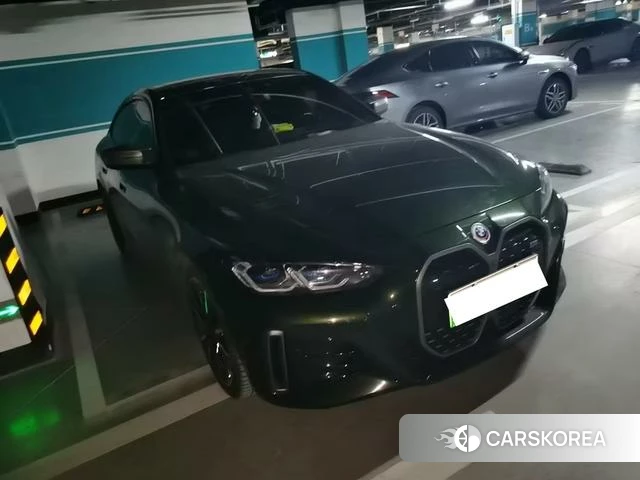 BMW i4 2023 Зеленый из Китая, фото 3