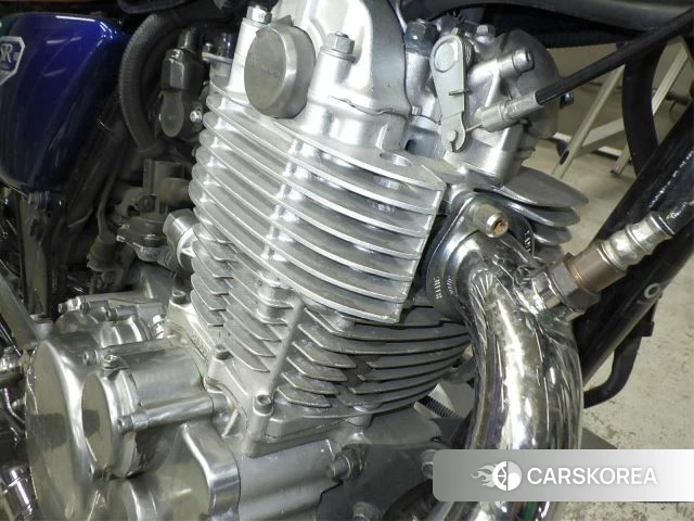 Engine photo
