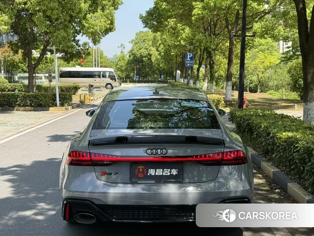 Audi RS 7 2025 Темно-серый из Китая, фото 3