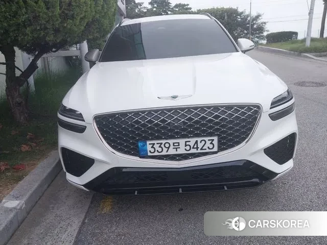 Genesis GV70 2023 Белый из Кореи, фото 3