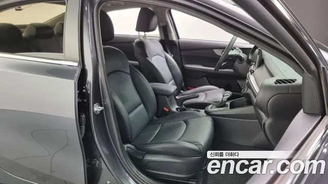 Kia Come New K3 id 2623218 из Кореи 13