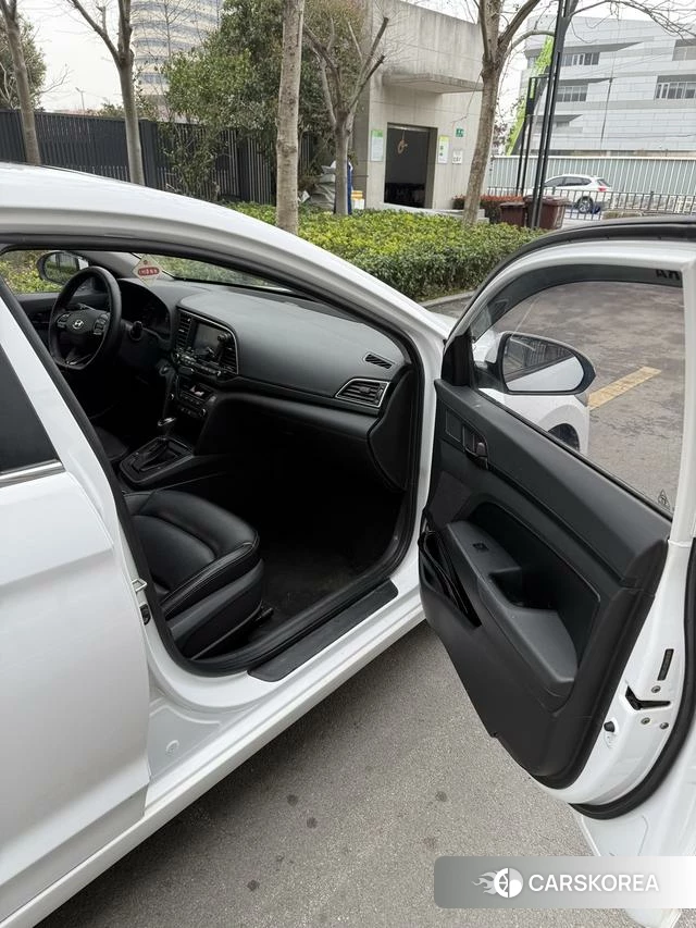 Hyundai Lead id 4240386 из Китая 9