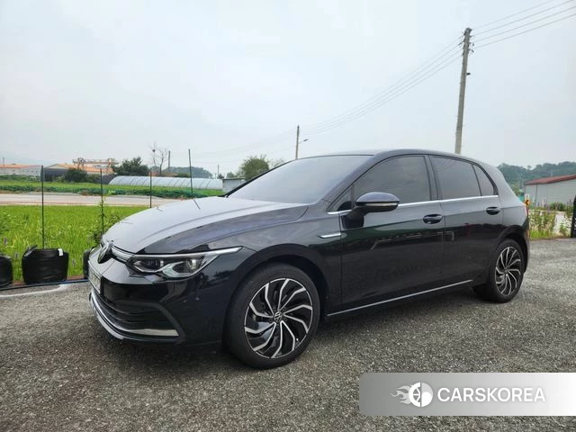 Volkswagen Golf 8th Generation 2023 Черный из Кореи, фото 3