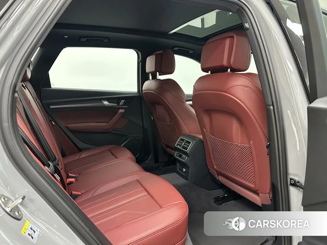 Audi Q5L id 4273082 из Китая 12
