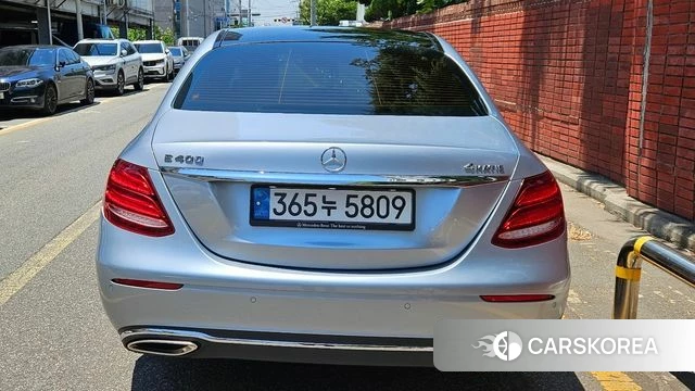 Mercedes-Benz E-Class W213 2018 Серебристо-серый из Кореи, фото 5