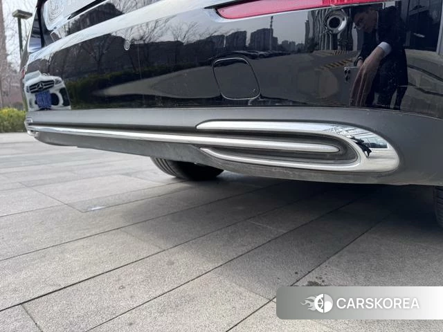 Mercedes-Benz E-class PHEV id 3889928 из Китая 21