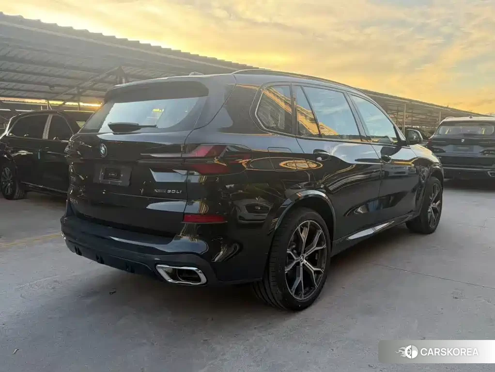 BMW X5 id 4686099 из Китая 23