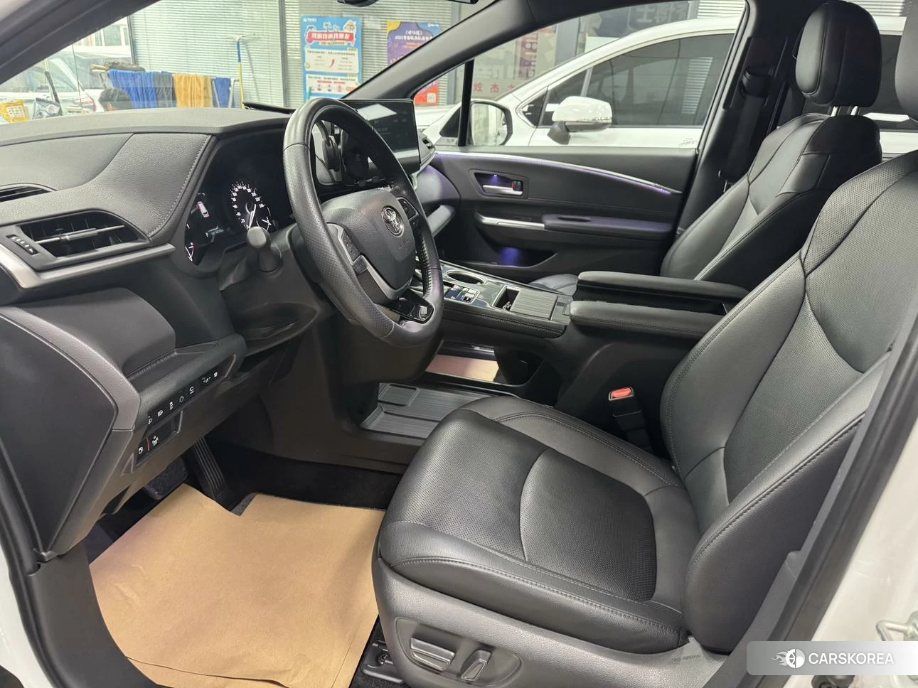 Toyota Saina id 4452355 из Китая 10