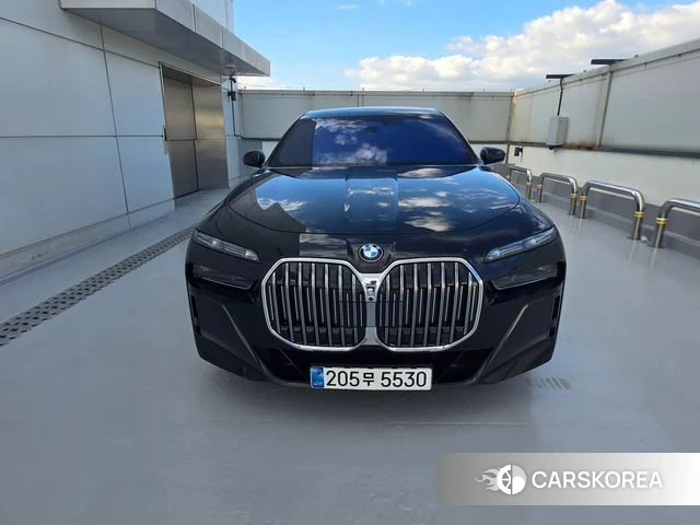 BMW 7 Series (G70) id 4879414 из Кореи 13