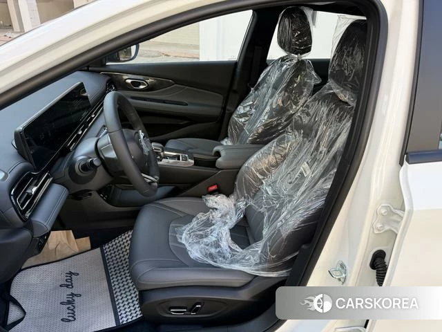 GAC Trumpchi Shadow Leopard 2026 Белый из Китая, фото 3