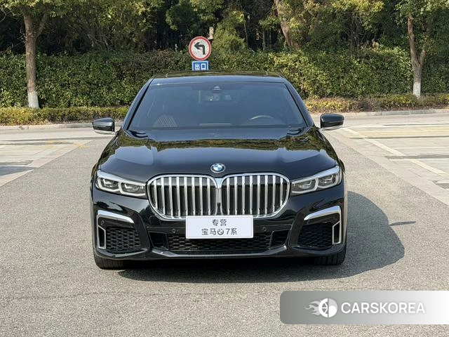 BMW 7 series 2021 Черный из Китая, фото 3