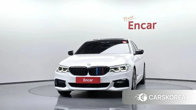 BMW 5 Series (G30) id 4285216 из Кореи 23