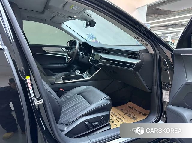 Audi A6L id 4258801 из Китая 9