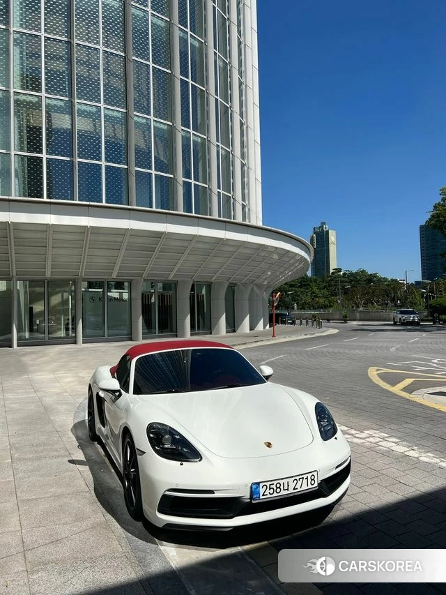 Porsche 718 Boxster 2021 Белый из Кореи, фото 3