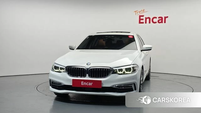 BMW 5 Series (G30) id 4587339 из Кореи 23