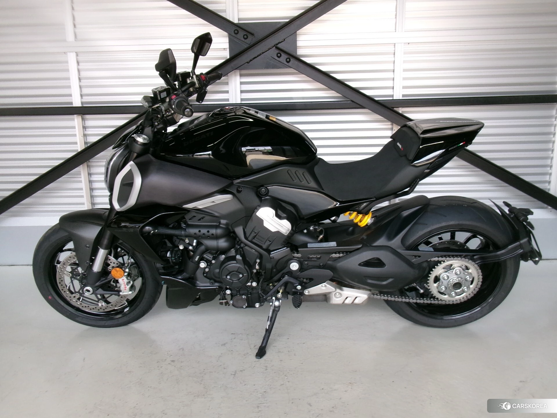 Ducati DIAVEL V4 2024 из Японии, фото 4