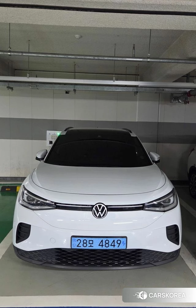 Volkswagen ID.4 2023 Белый из Кореи, фото 3