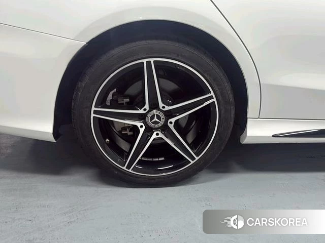 Mercedes-Benz Class C id 4238493 из Китая 13