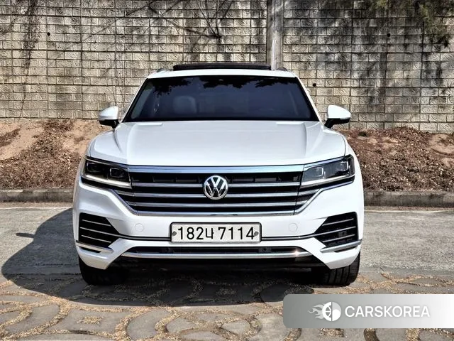 Volkswagen Touareg 3rd generation id 3692095 из Кореи 13