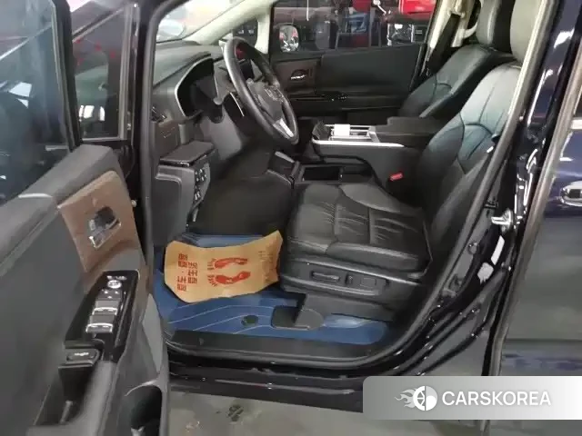 Honda Odyssey 2023 Синий из Китая, фото 4