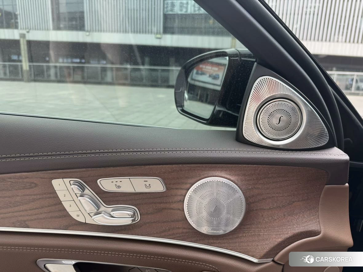 Mercedes-Benz E-class id 4455665 из Китая 11