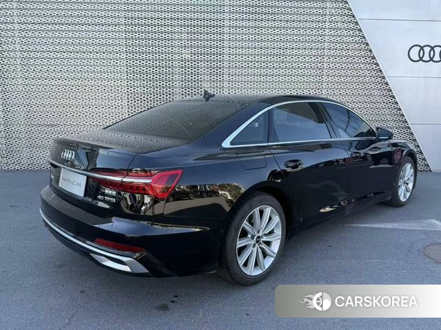 Audi A6L 2023 Черный из Китая, фото 3