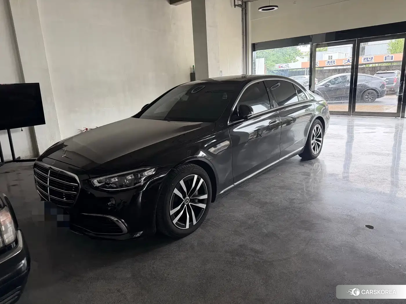 Mercedes-Benz S-Class 2025 Черный из Китая, фото 3