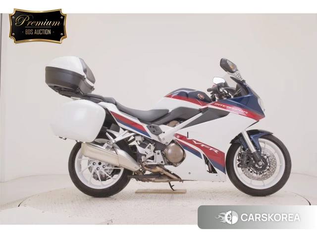 Проданный Honda VFR800F 2022 из Японии, фото 3