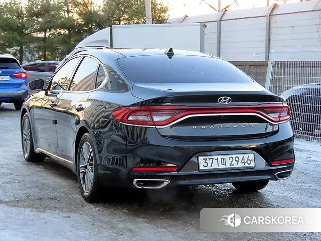 Hyundai Grandeur IG id 3499780 из Кореи 13