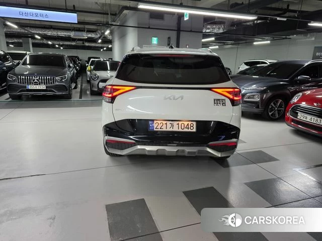 Kia Sportage 5th Generation 2023 Белый из Кореи, фото 3