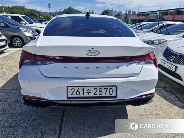 Hyundai Avante Hybrid (CN7) id 3196577 из Кореи 10