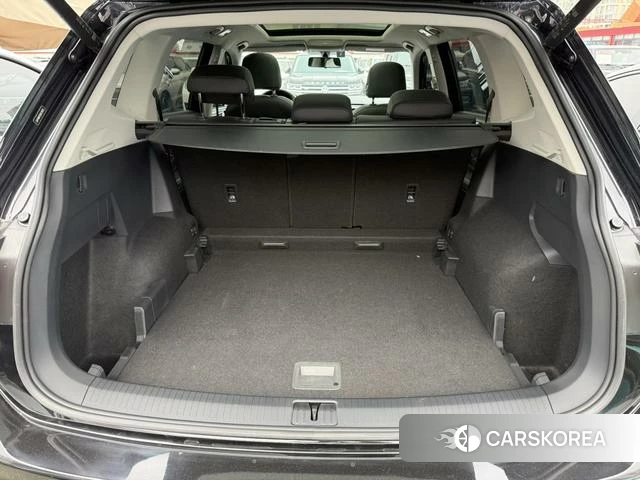Volkswagen Tiguan L id 4301220 из Китая 11