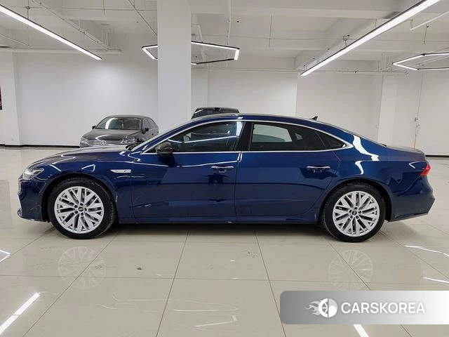 Audi A7L 2023 Синий из Китая, фото 3