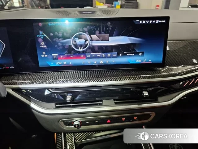 BMW X7 (G07) 2024 Черный из Кореи, фото 3