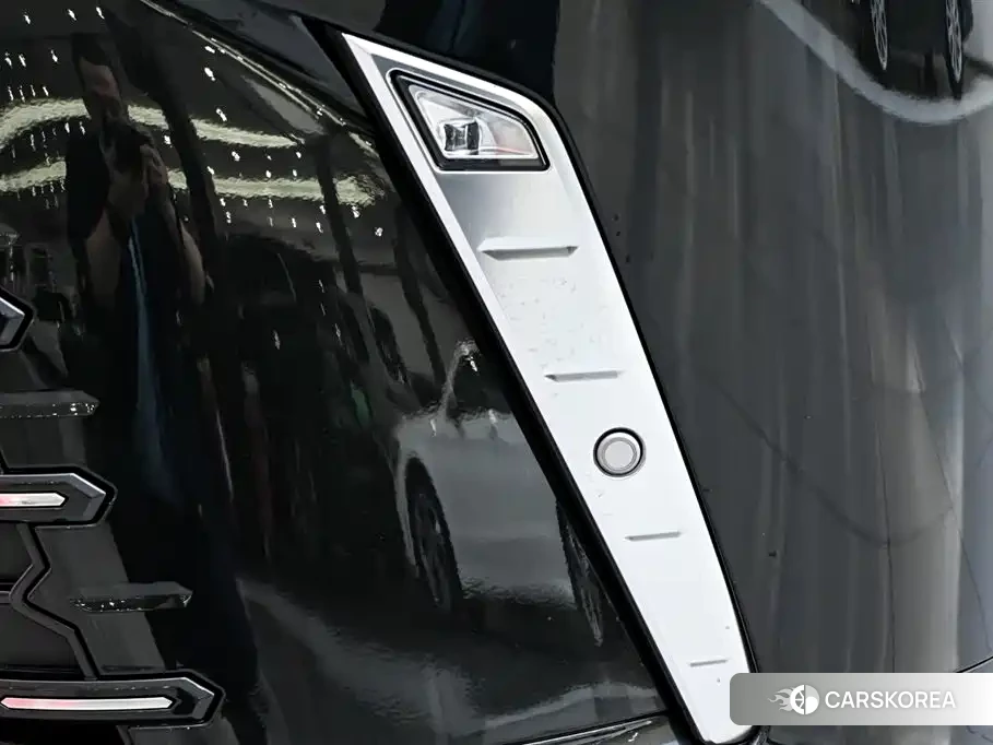 Lexus LM id 4589114 из Китая 23