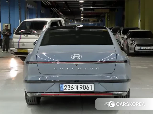 Hyundai Grandeur Hybrid (GN7) id 3502801 из Кореи 13
