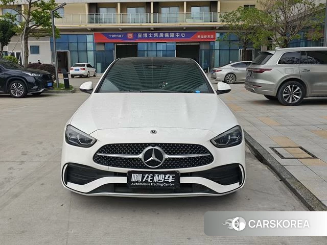 Mercedes-Benz Class C 2024 Белый из Китая, фото 3