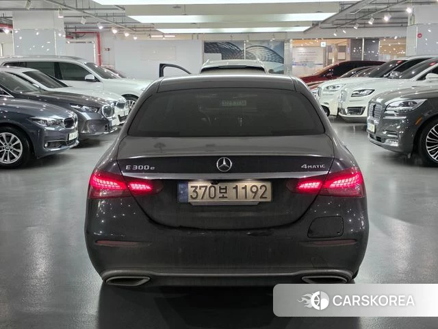 Mercedes-Benz E-Class W213 id 3936045 из Кореи 13