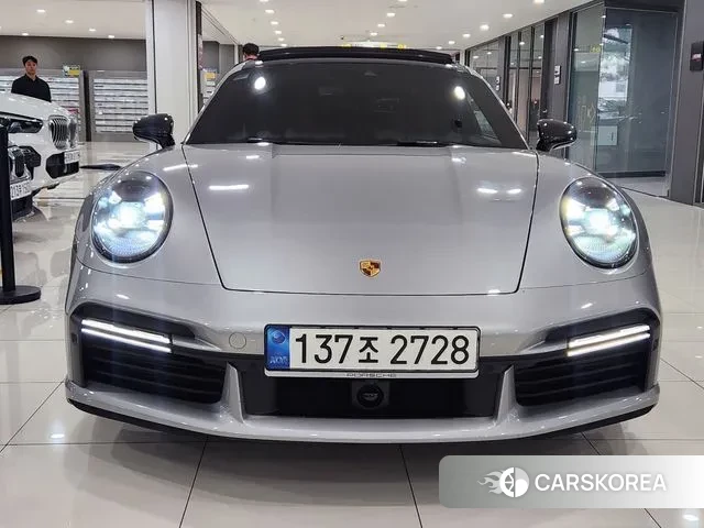 Porsche 911(992) id 2884903 из Кореи 9