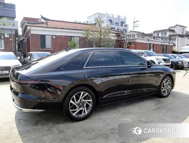 Hyundai Grandeur (GN7) id 3452571 из Кореи 13