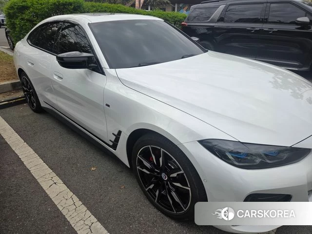 BMW i4 2022 Белый из Кореи, фото 3