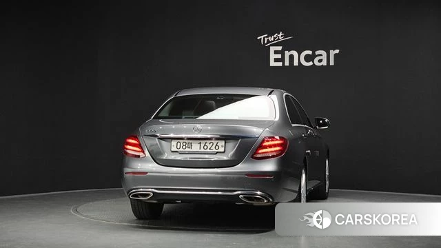 Mercedes-Benz E-Class W213 id 4837216 из Кореи 23