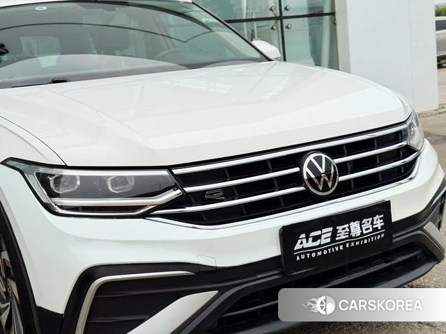 Volkswagen Tiguan L id 4208576 из Китая 13