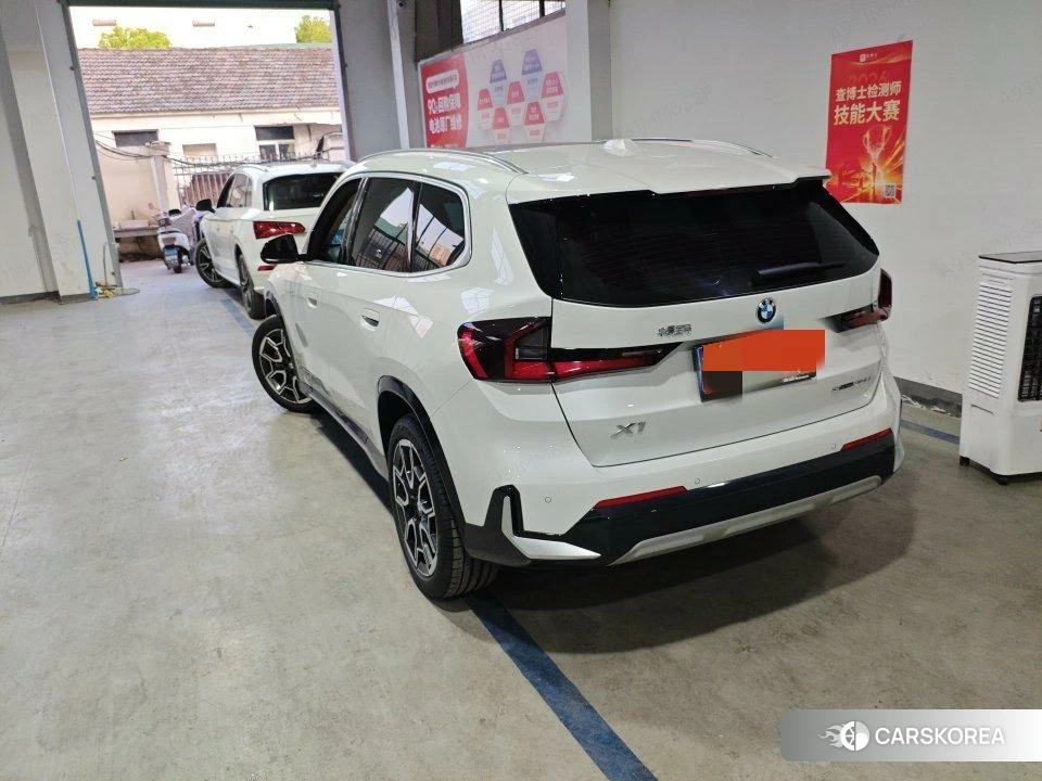 BMW X1 2023 Белый из Китая, фото 3