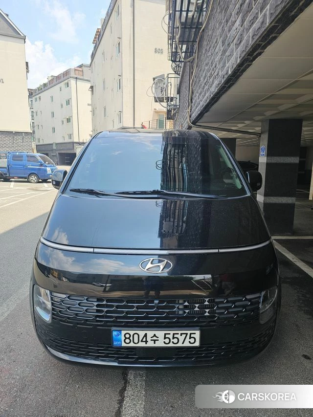Hyundai Staria 2022 Черный из Кореи, фото 4