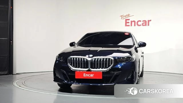 BMW 5 Series (G60) id 4739196 из Кореи 23