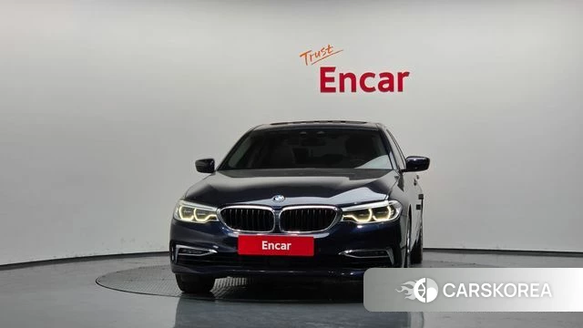 BMW 5 Series (G30) id 4447173 из Кореи 13