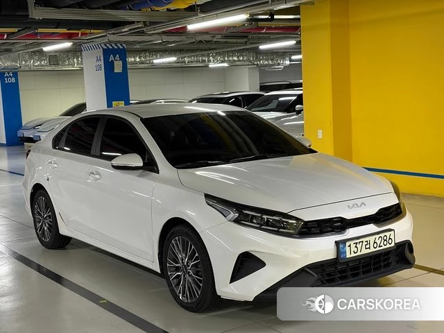Kia The New K3 2nd generation 2022 Белый из Кореи, фото 5
