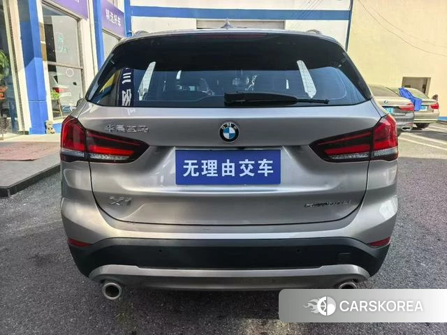 BMW X1 2023 Шампань из Китая, фото 3