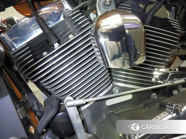 Engine photo